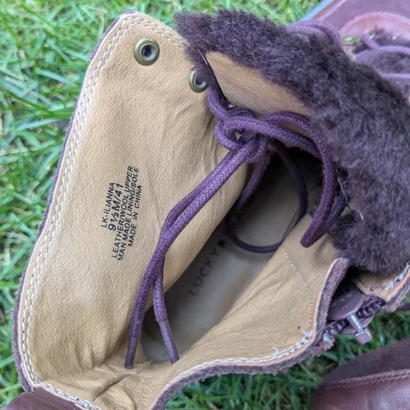 Lucky Brand Ilianna Raisin Leather Womens Ankle Boots Size 9.5 100% Wool - Picture 3 of 8